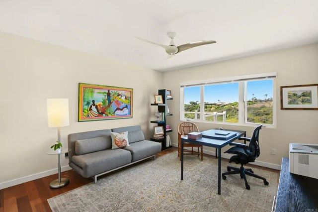 5958 Sagebrush Road, La Jolla, CA 92037