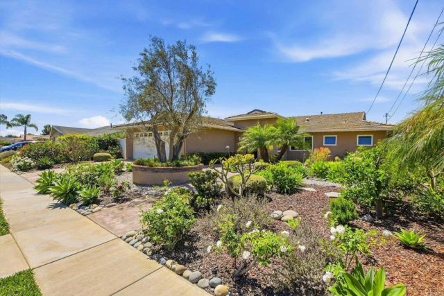 5958 Sagebrush Road, La Jolla, CA 92037