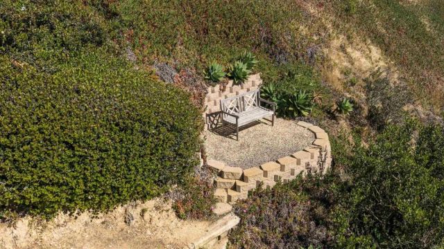 5958 Sagebrush Road, La Jolla, CA 92037