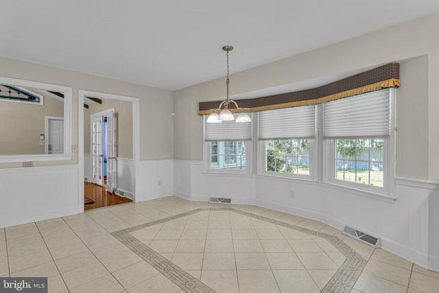 1192 RIVIERA BLVD, Vineland, NJ 08361