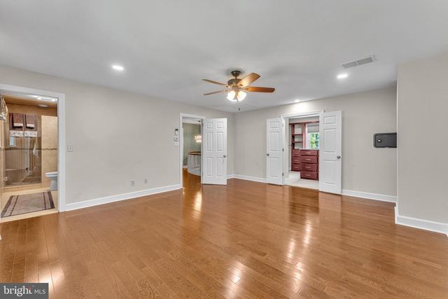 1192 RIVIERA BLVD, Vineland, NJ 08361