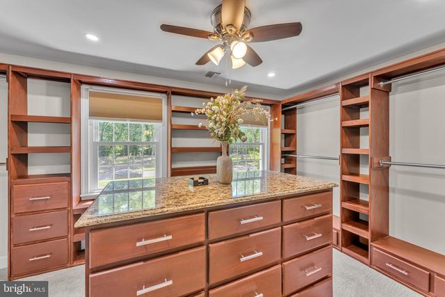 1192 RIVIERA BLVD, Vineland, NJ 08361