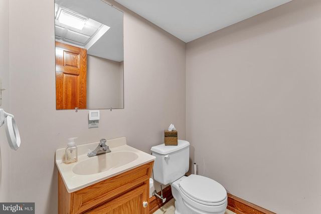 1192 RIVIERA BLVD, Vineland, NJ 08361