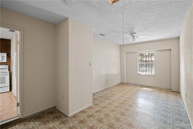 1816 N Holland Avenue, Mission, TX 78572