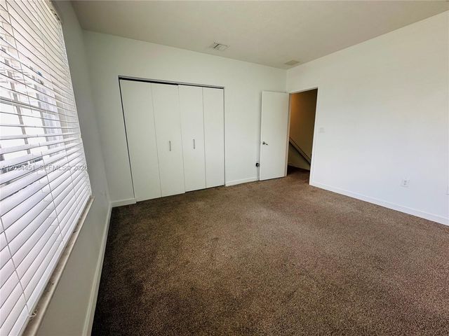 3507 NW 13th St, Lauderhill, FL 33311