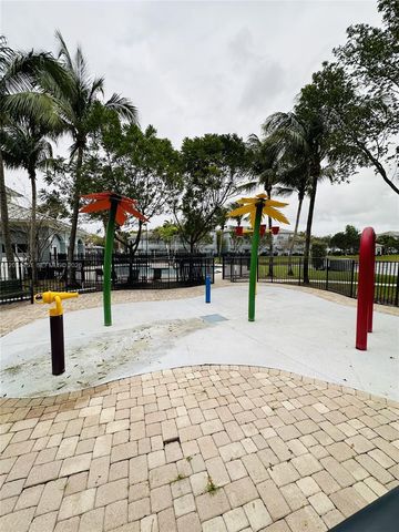3507 NW 13th St, Lauderhill, FL 33311