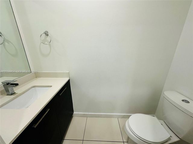 3507 NW 13th St, Lauderhill, FL 33311