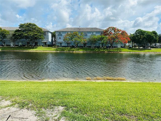 3507 NW 13th St, Lauderhill, FL 33311