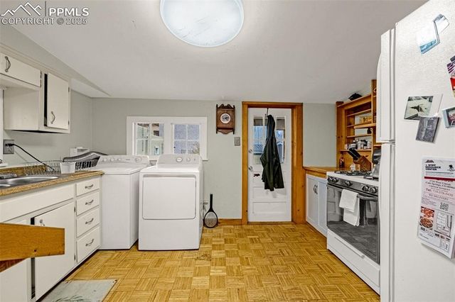 411 W Harrison Street, Colorado Springs, CO 80907