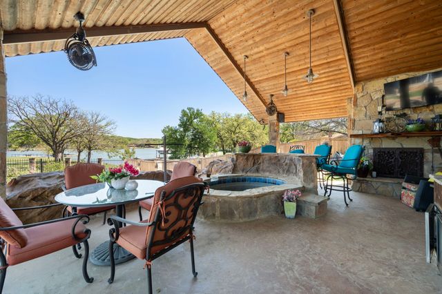 660 Deer Trail, Gordon, TX 76453