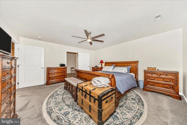 13412 MARQUISE DR, Hagerstown, MD 21742