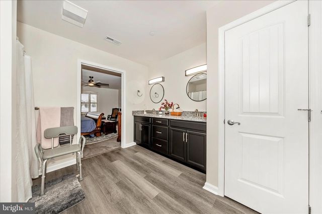 13412 MARQUISE DR, Hagerstown, MD 21742