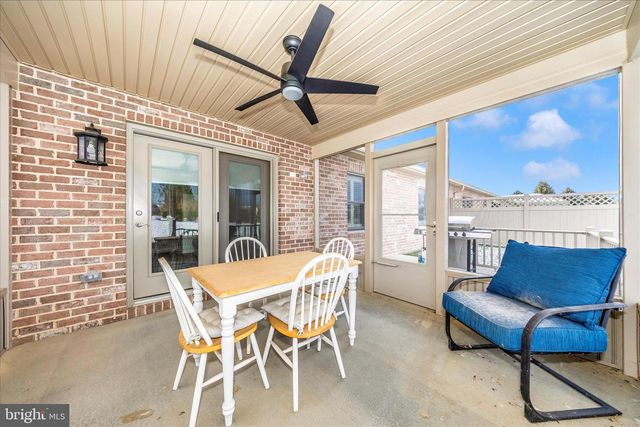 13412 MARQUISE DR, Hagerstown, MD 21742