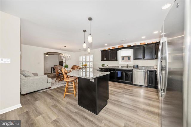 13412 MARQUISE DR, Hagerstown, MD 21742