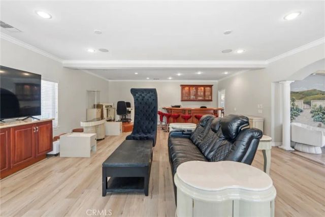 322 E 19th, Upland, CA 91784