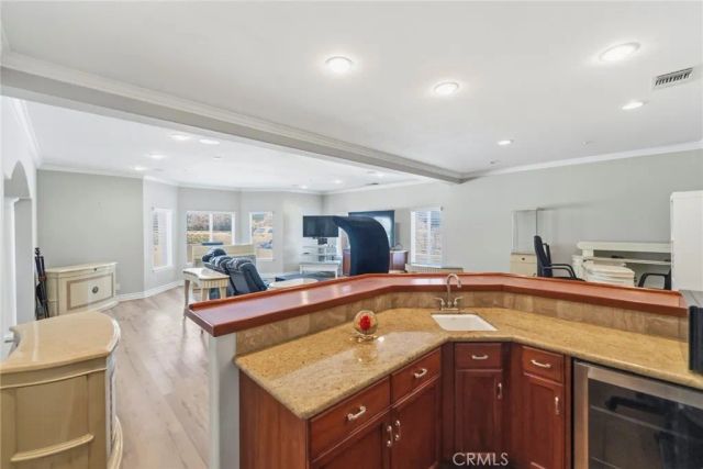 322 E 19th, Upland, CA 91784