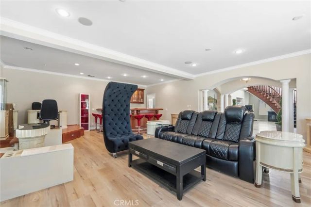 322 E 19th, Upland, CA 91784
