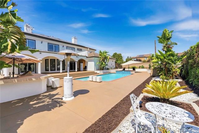 322 E 19th, Upland, CA 91784