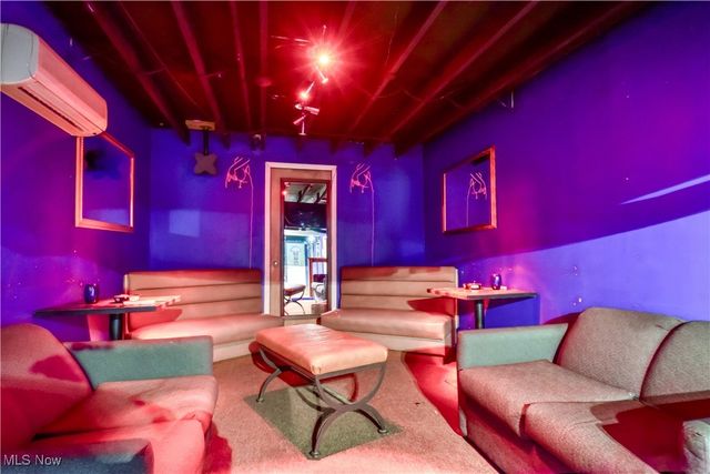 3560 e 93rd Street, Cleveland, OH 44105