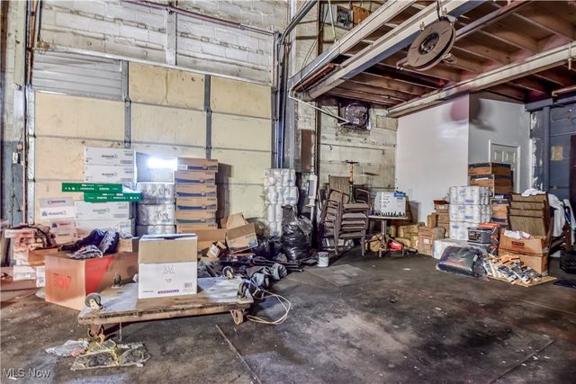 3560 e 93rd Street, Cleveland, OH 44105