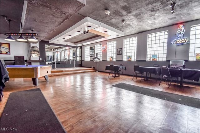 3560 e 93rd Street, Cleveland, OH 44105