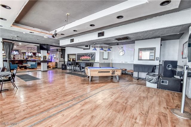 3560 e 93rd Street, Cleveland, OH 44105