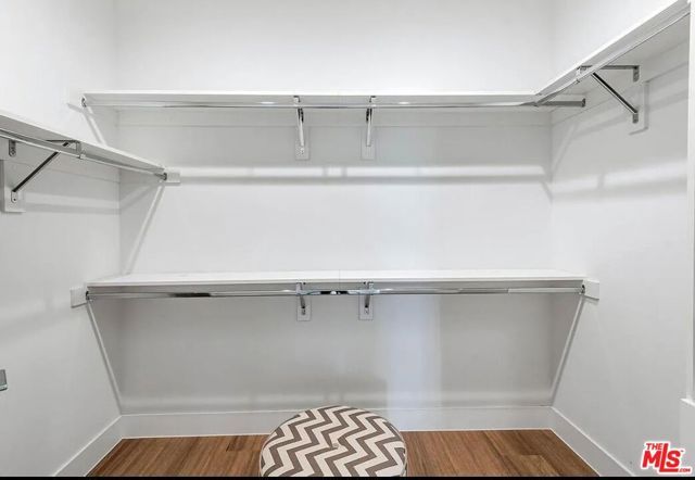 1906 Overland Avenue 202, Los Angeles, CA 90025