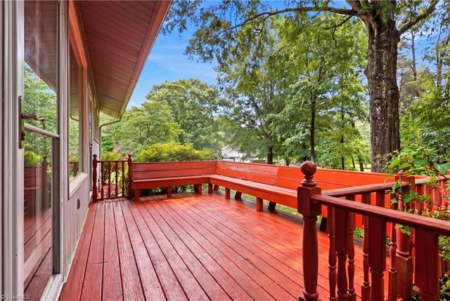 7706 Moutline Court, Greensboro, NC 27409