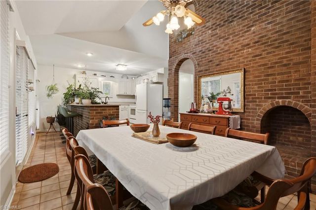 7706 Moutline Court, Greensboro, NC 27409