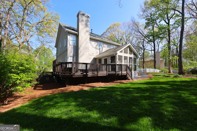 410 Falcon Creek Drive, Suwanee, GA 30024