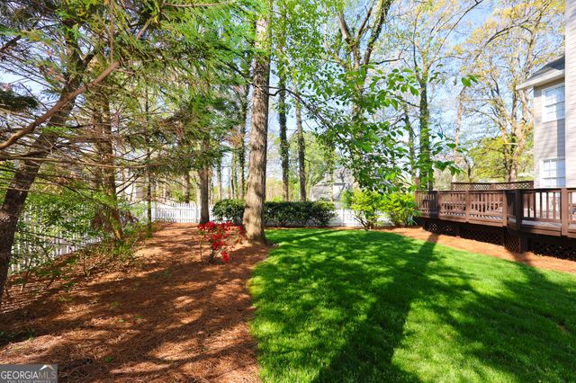 410 Falcon Creek Drive, Suwanee, GA 30024