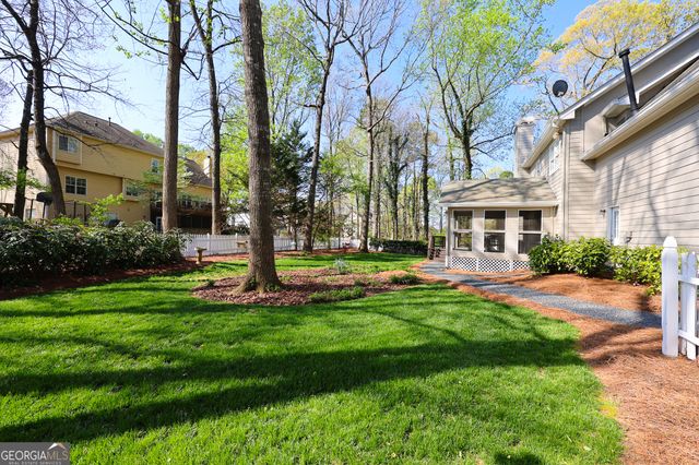 410 Falcon Creek Drive, Suwanee, GA 30024