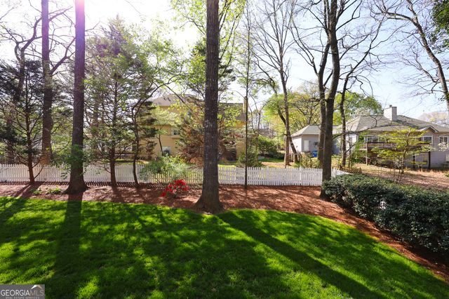 410 Falcon Creek Drive, Suwanee, GA 30024