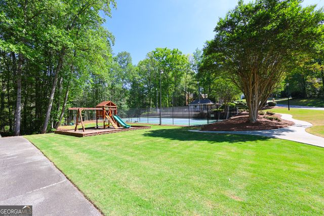 410 Falcon Creek Drive, Suwanee, GA 30024