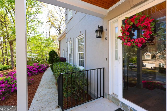 410 Falcon Creek Drive, Suwanee, GA 30024