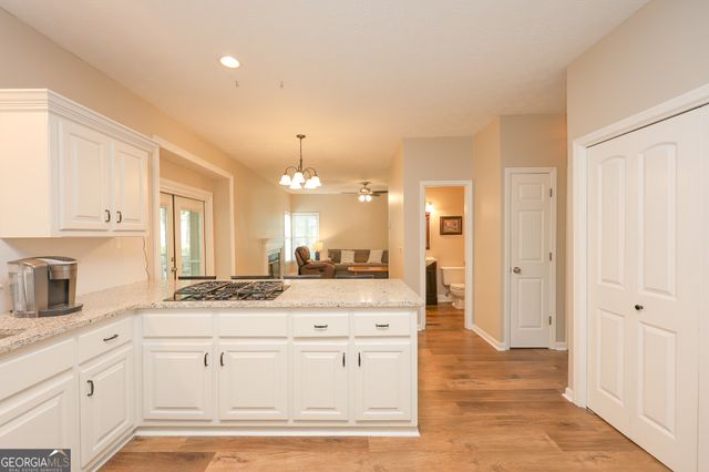 410 Falcon Creek Drive, Suwanee, GA 30024