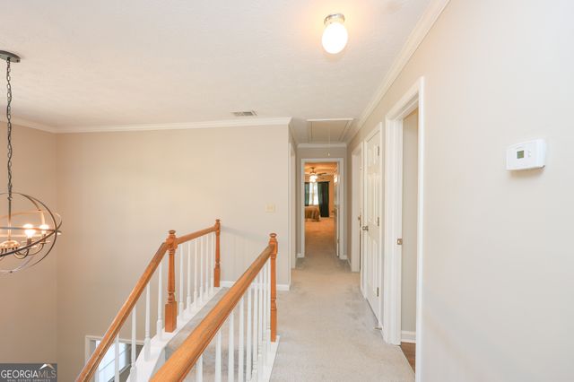 410 Falcon Creek Drive, Suwanee, GA 30024