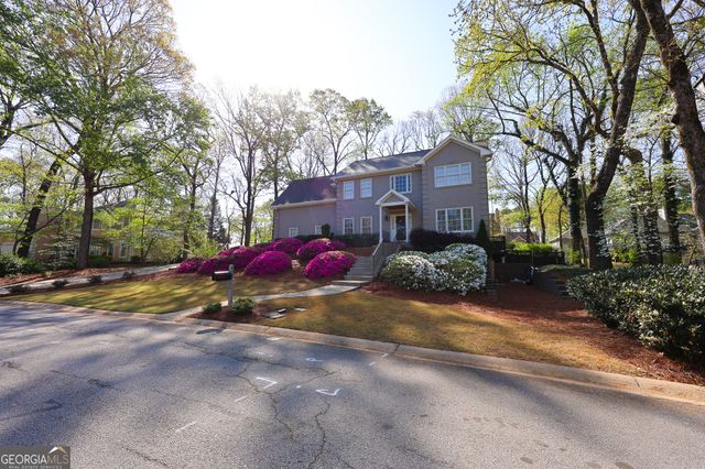 410 Falcon Creek Drive, Suwanee, GA 30024