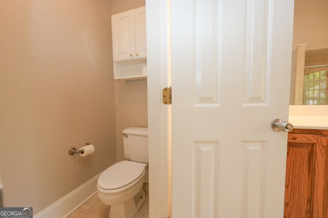 410 Falcon Creek Drive, Suwanee, GA 30024