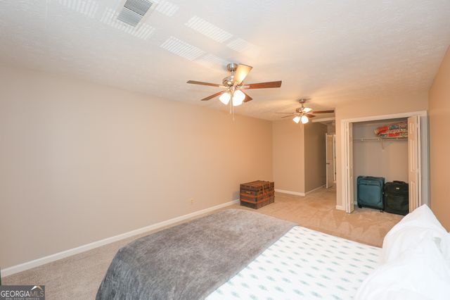 410 Falcon Creek Drive, Suwanee, GA 30024