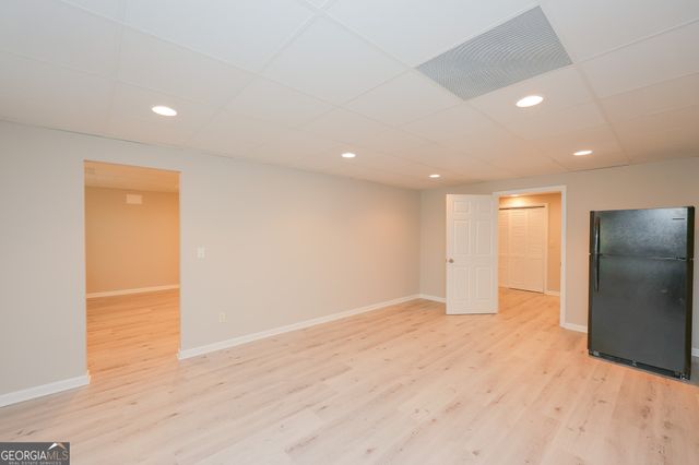 410 Falcon Creek Drive, Suwanee, GA 30024