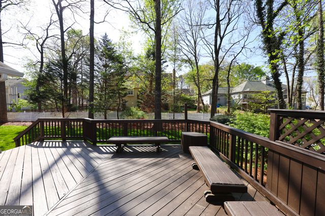 410 Falcon Creek Drive, Suwanee, GA 30024