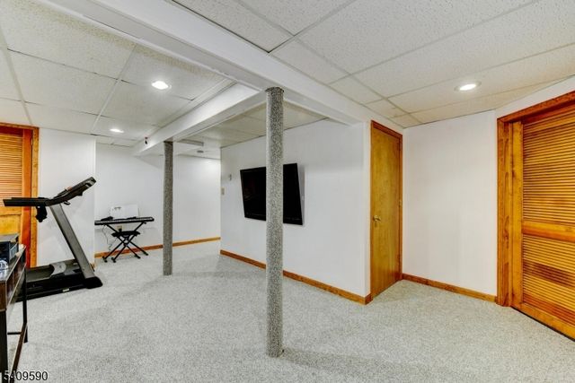 3 Loretta Ln, Jefferson Twp., NJ 07438