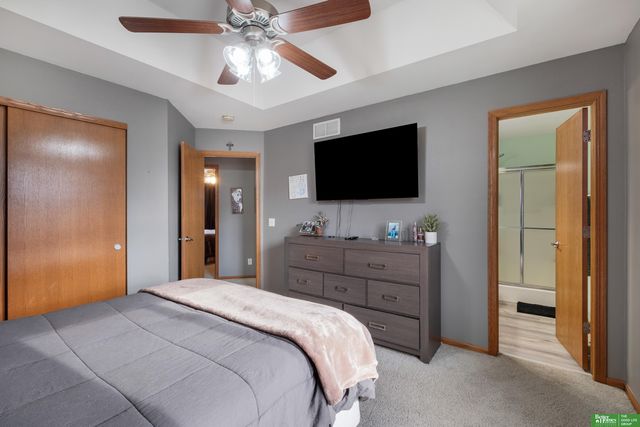 16147 Cherrywood Street, Omaha, NE 68136