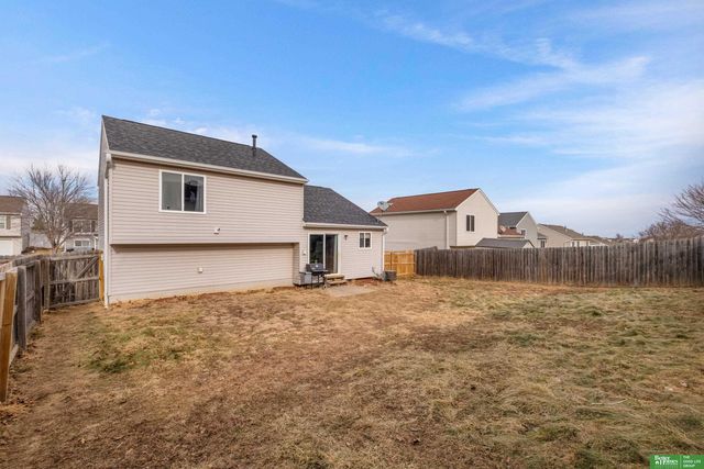 16147 Cherrywood Street, Omaha, NE 68136