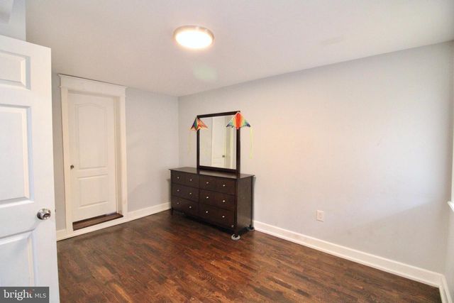 121 PERRY ST, Columbia, PA 17512