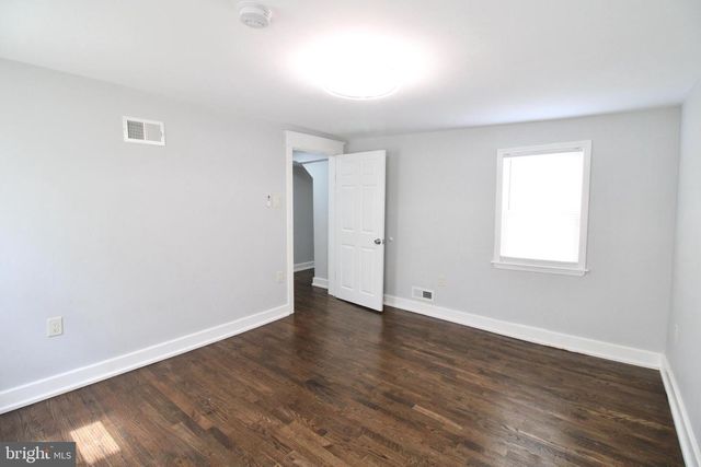 121 PERRY ST, Columbia, PA 17512