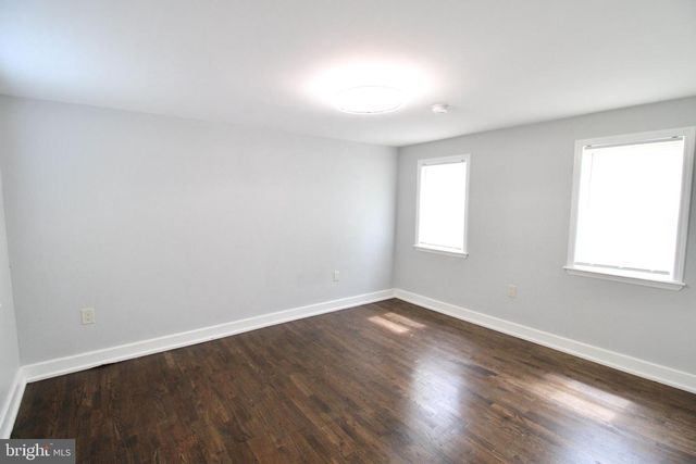 121 PERRY ST, Columbia, PA 17512
