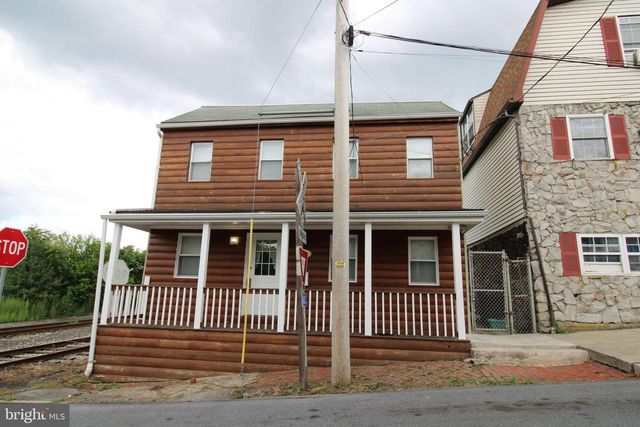 121 PERRY ST, Columbia, PA 17512