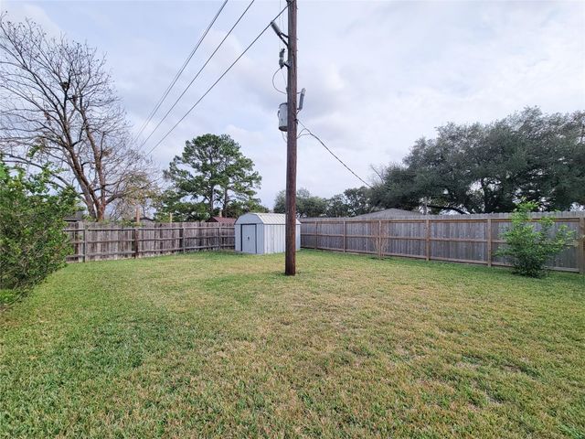 7835 Lumber Jack Drive, Houston, TX 77040
